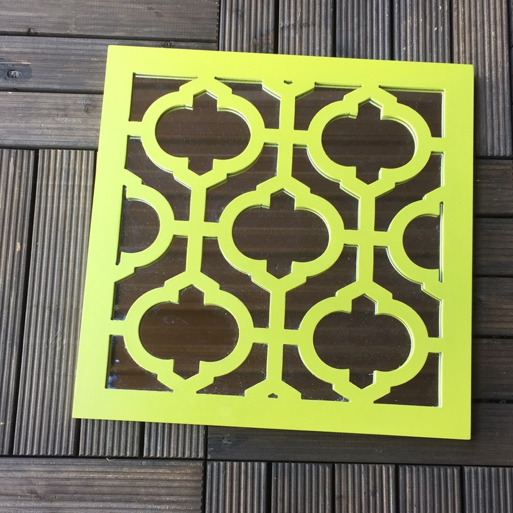 🌻5/$25🌻 Lime Green Accent Mirror